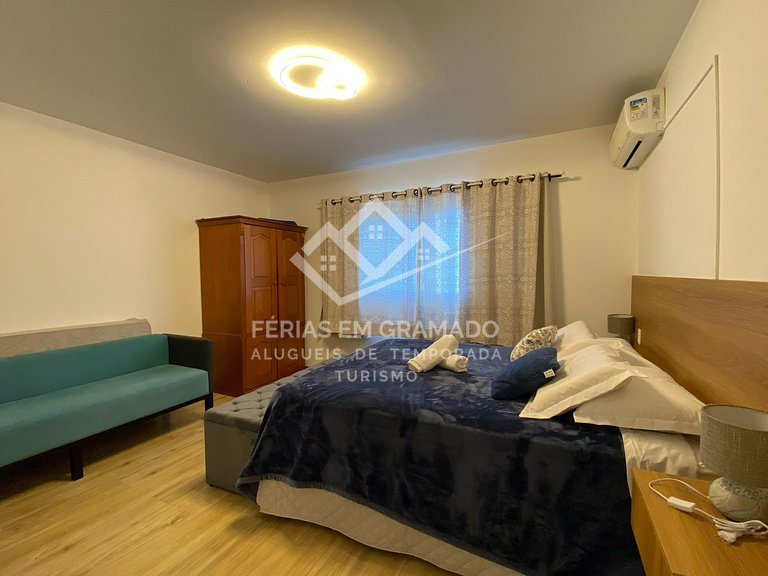 Casa triplex ampla e aconchegante.