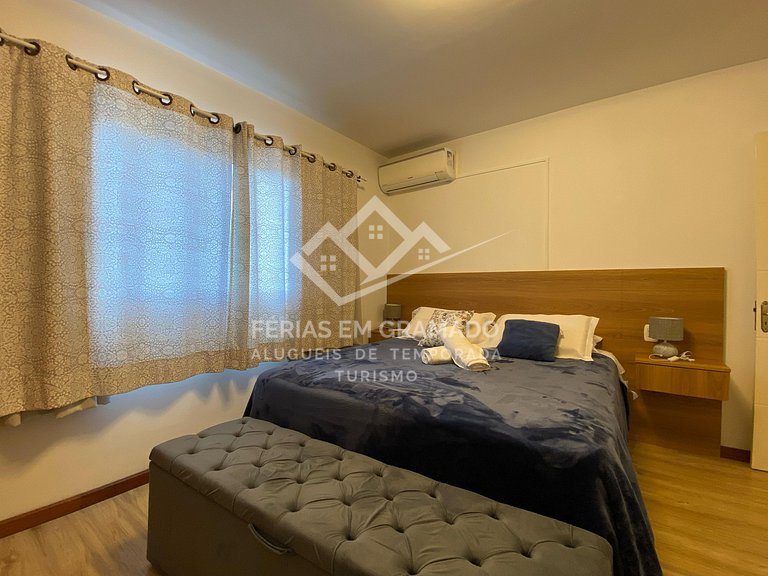 Casa triplex ampla e aconchegante.